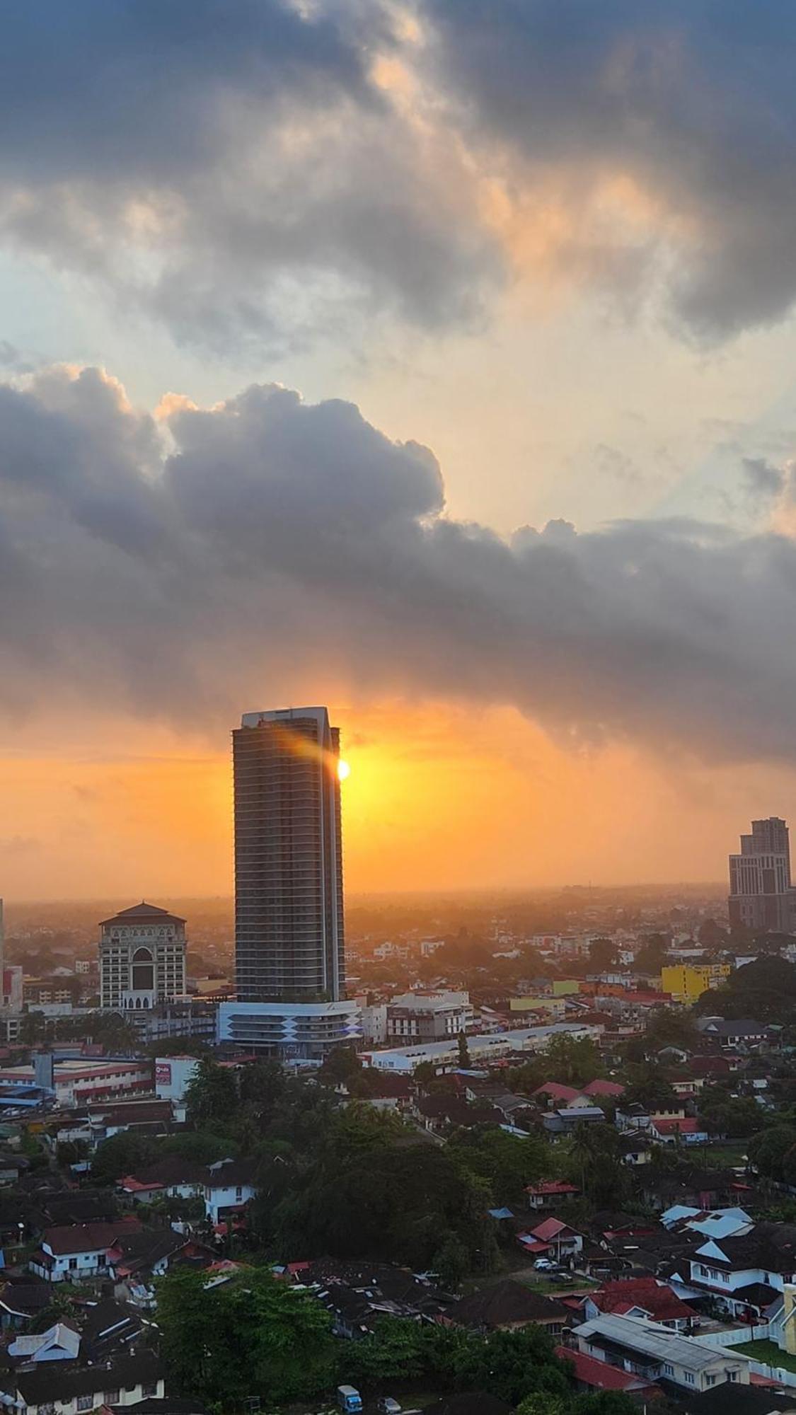 Prestige Troika Luxury Stay Kota Bharu Esterno foto